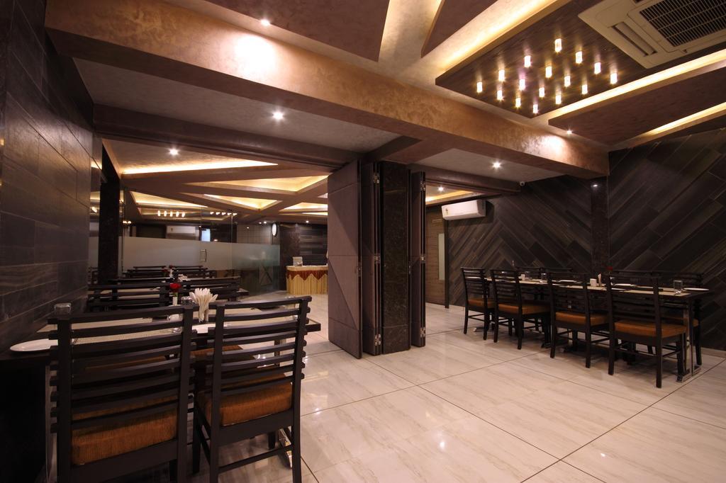 Hotel Bait Inn Αχμπανταμπάντ Εξωτερικό φωτογραφία